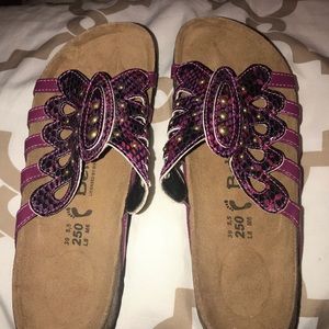 Like new Betula sandals